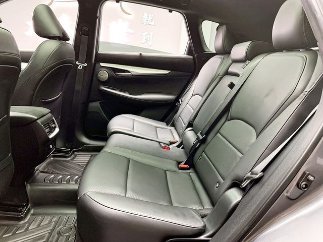 INFINITI無限 QX50  第13張相片