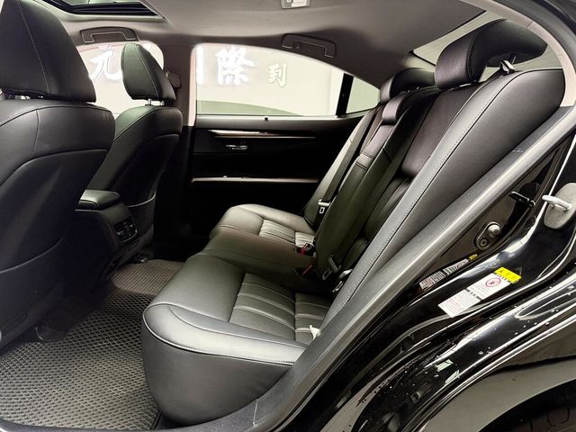 LEXUS凌志 ES200  第13張相片