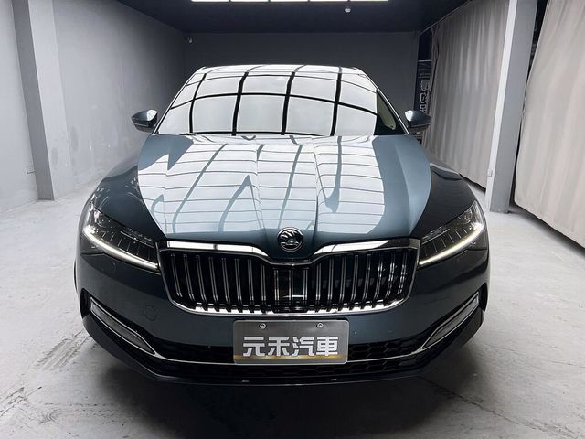SKODA司科達 SUPERB  第2張相片