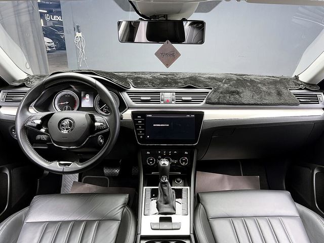 SKODA司科達 SUPERB  第9張相片