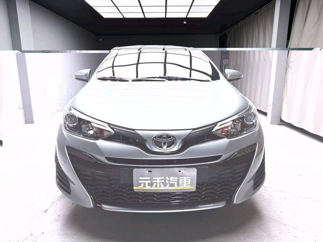 TOYOTA豐田 YARIS  第2張相片