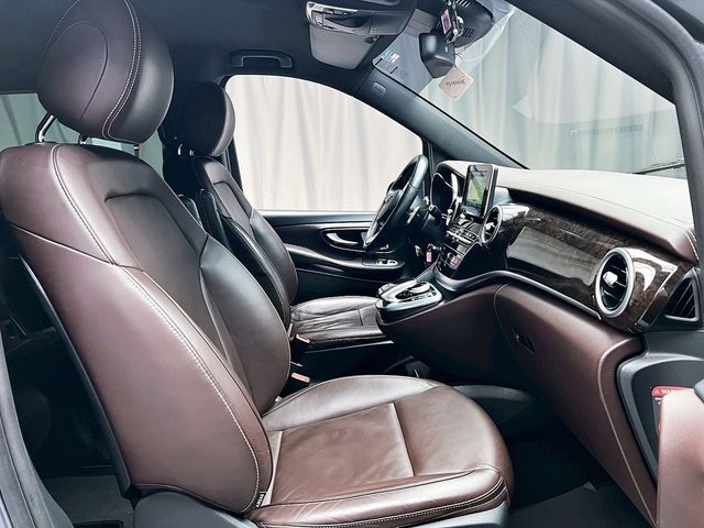 M-BENZ賓士 V250 D  第12張相片