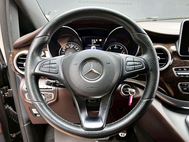 M-BENZ賓士 V250 D  第16張相片