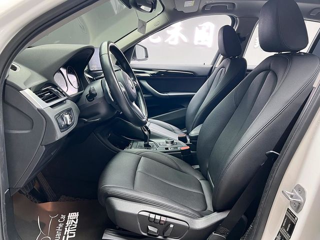 BMW寶馬 X1  第11張相片