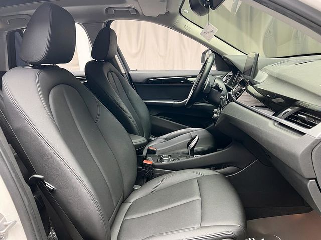 BMW寶馬 X1  第12張相片