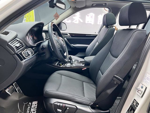 BMW寶馬 X3  第11張相片
