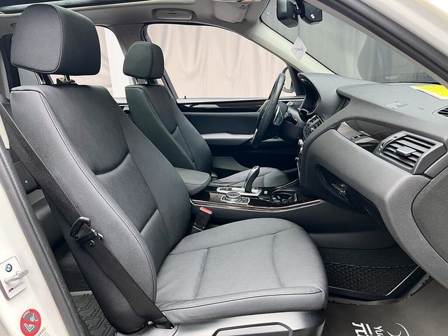 BMW寶馬 X3  第12張相片