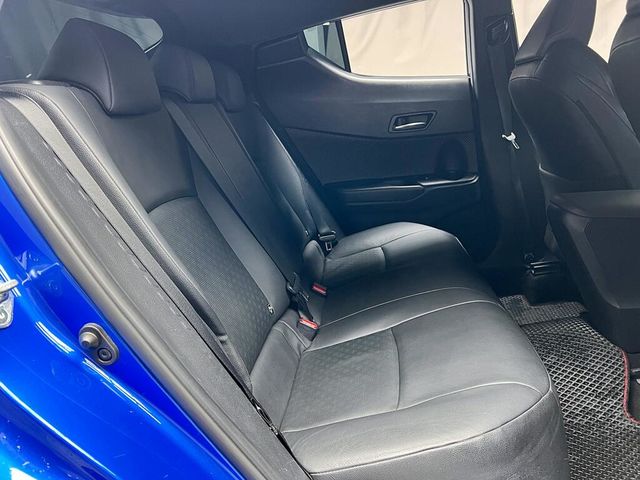 TOYOTA豐田 C-HR  第14張相片