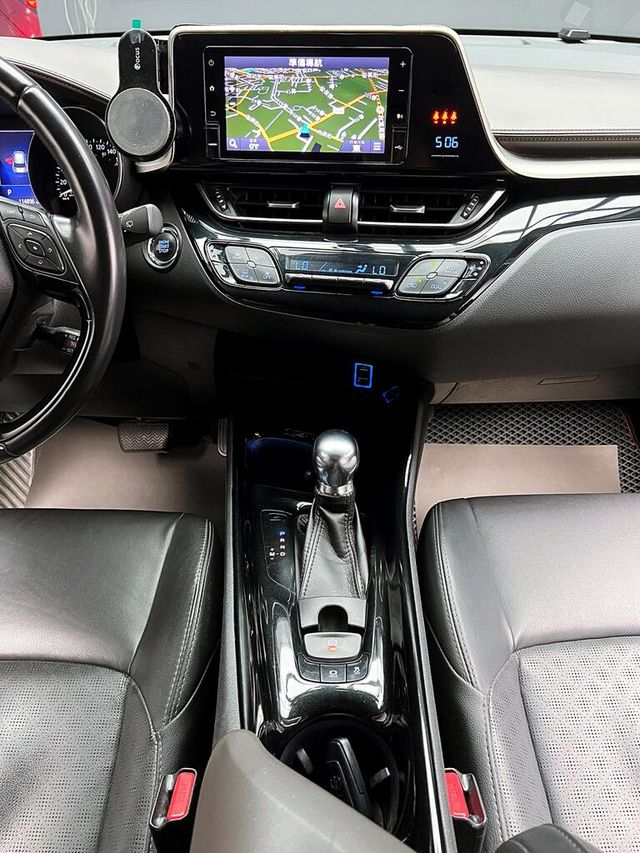 TOYOTA豐田 C-HR  第16張相片