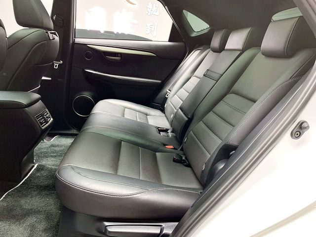 LEXUS凌志 NX200T  第13張相片