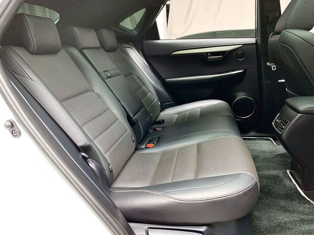 LEXUS凌志 NX200T  第14張相片