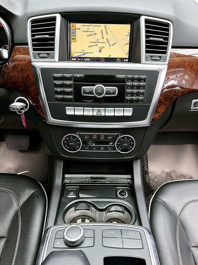 M-BENZ賓士 ML350  第16張相片