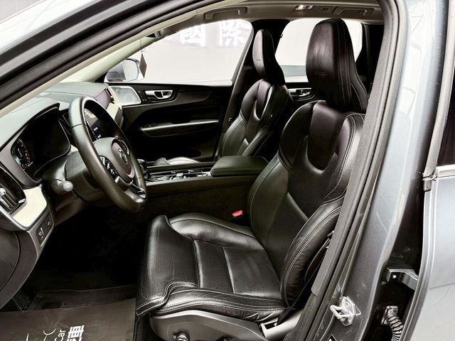 VOLVO富豪 XC60  第11張相片