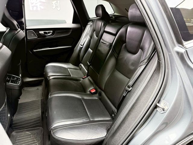 VOLVO富豪 XC60  第13張相片