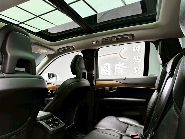 VOLVO富豪 XC90  第9張相片