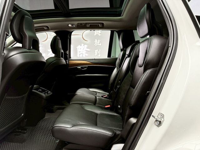 VOLVO富豪 XC90  第13張相片