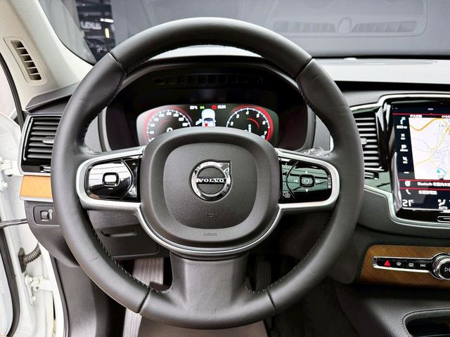 VOLVO富豪 XC90  第16張相片