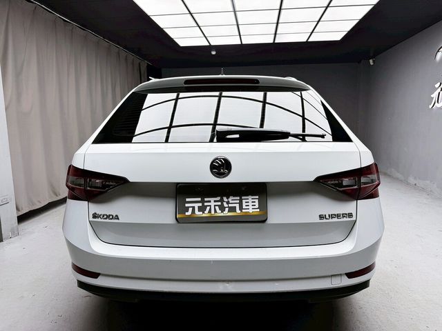 SKODA司科達 SUPERB COMBI  第5張相片