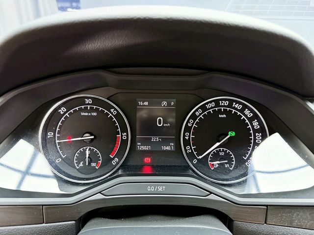 SKODA司科達 SUPERB COMBI  第10張相片
