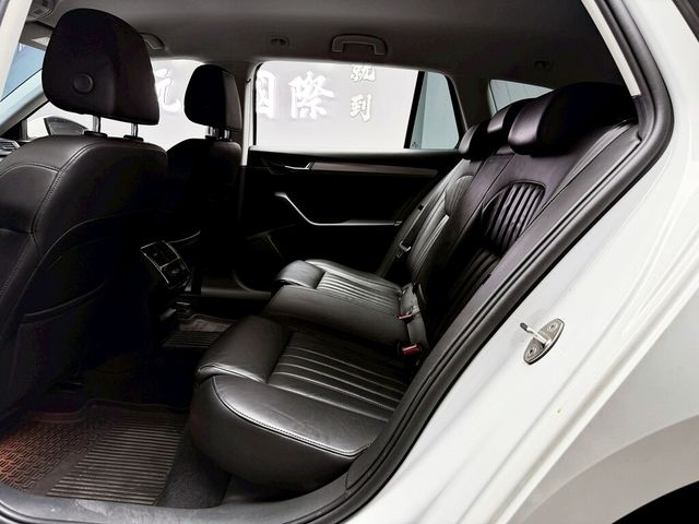 SKODA司科達 SUPERB COMBI  第13張相片