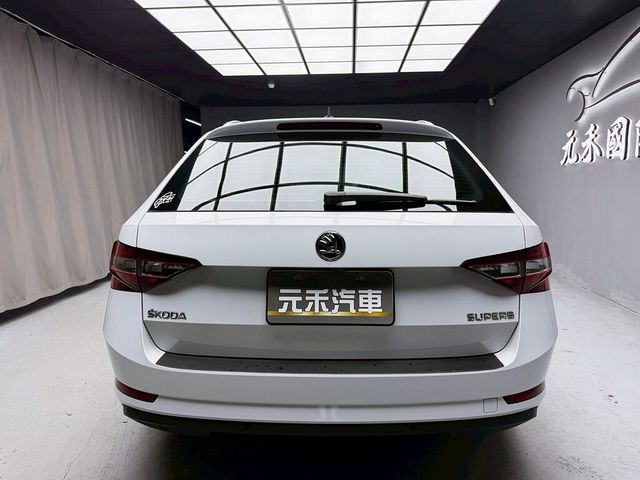 SKODA司科達 SUPERB COMBI  第5張相片