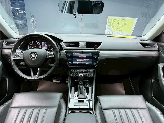 SKODA司科達 SUPERB COMBI  第9張相片