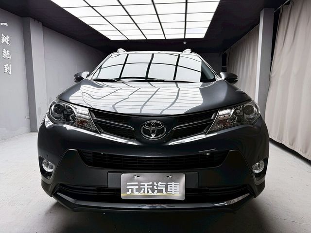 TOYOTA豐田 RAV4  第2張相片