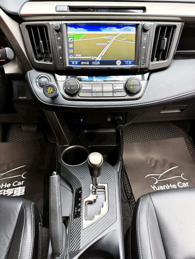 TOYOTA豐田 RAV4  第16張相片