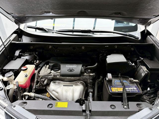 TOYOTA豐田 RAV4  第17張相片