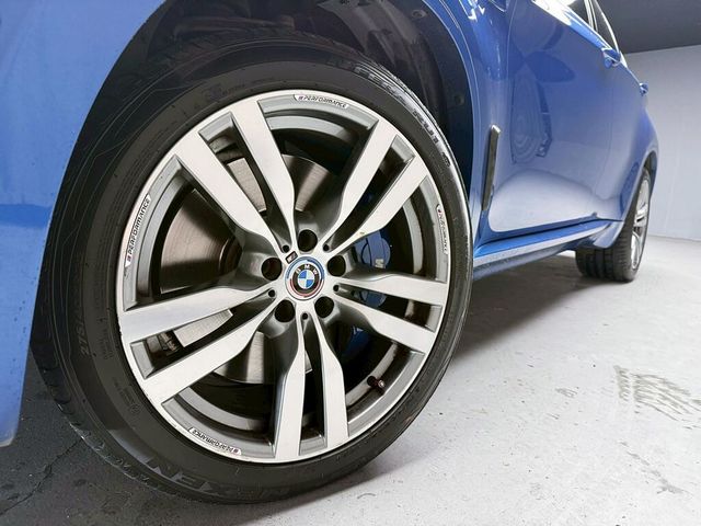 BMW寶馬 X6 M  第8張相片