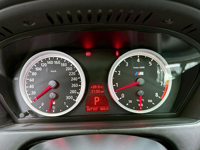 BMW寶馬 X6 M  第10張相片