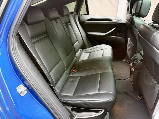 BMW寶馬 X6 M  第14張相片