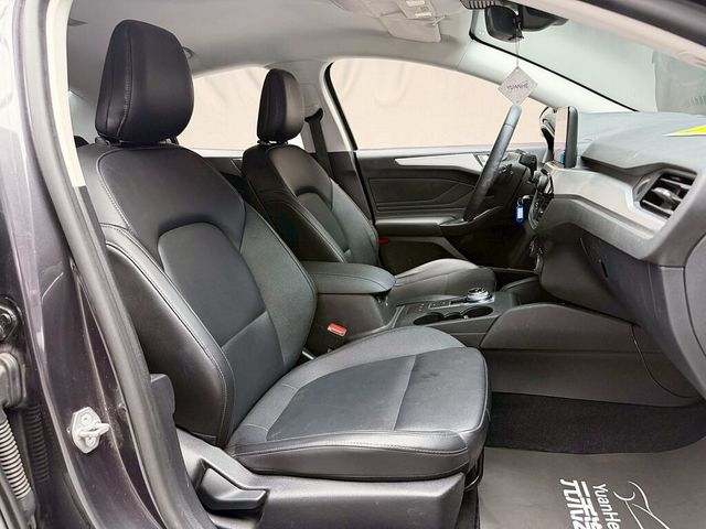 FORD福特 FOCUS  第12張相片