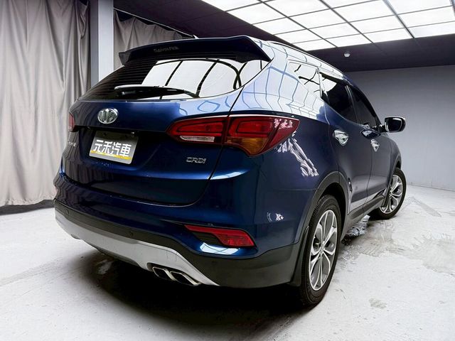 HYUNDAI現代 SANTA FE  第6張相片