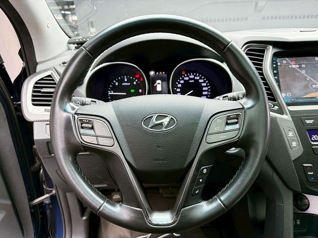 HYUNDAI現代 SANTA FE  第16張相片