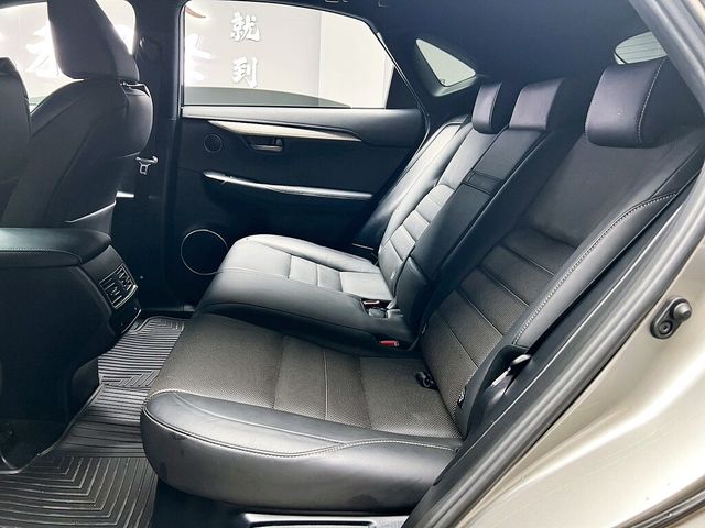 LEXUS凌志 NX300  第13張相片