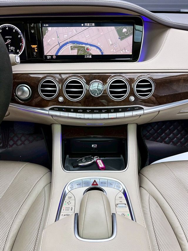 M-BENZ賓士 S400  第16張相片