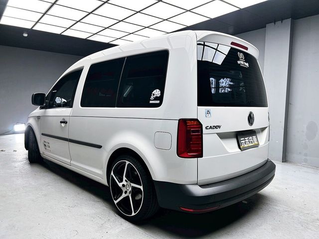 VOLKSWAGEN福斯 CADDY  第4張相片