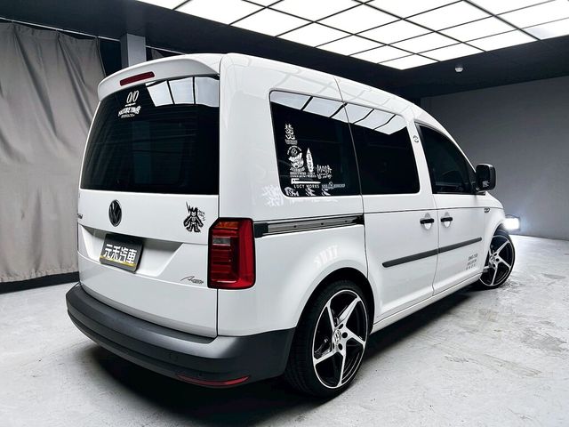 VOLKSWAGEN福斯 CADDY  第6張相片