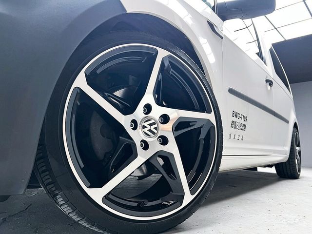 VOLKSWAGEN福斯 CADDY  第8張相片