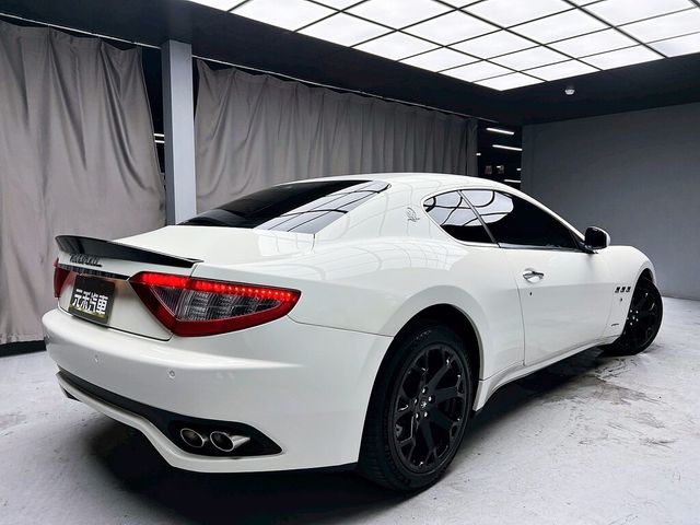 MASERATI瑪莎拉蒂 GRANTURISMO  第6張相片
