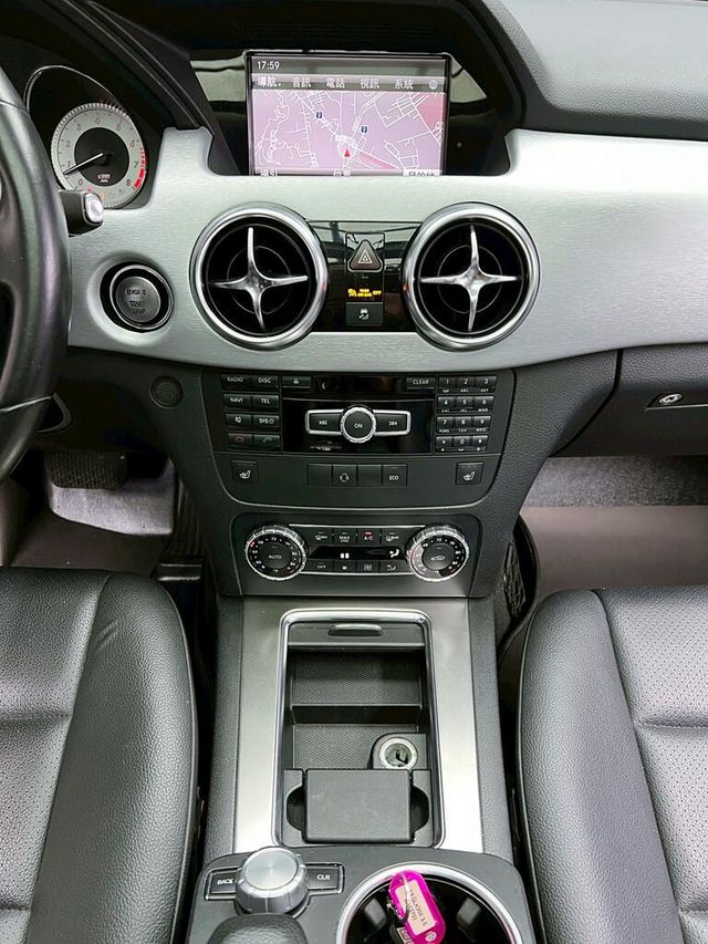 M-BENZ賓士 GLK350  第16張相片