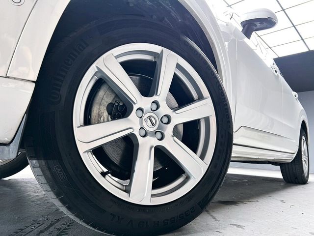 VOLVO富豪 XC90  第8張相片