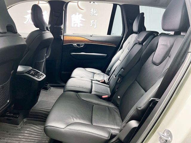 VOLVO富豪 XC90  第13張相片
