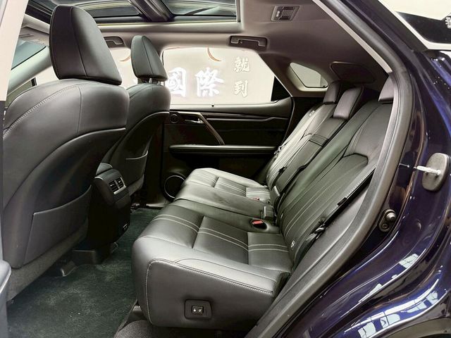 LEXUS凌志 RX450H  第13張相片