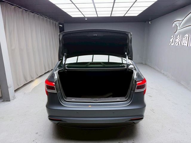 LUXGEN納智捷 S5 TURBO ECO HYPER  第19張相片