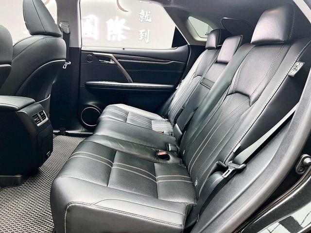 LEXUS凌志 RX300  第13張相片