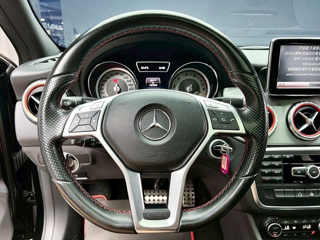 M-BENZ賓士 GLA200  第15張相片
