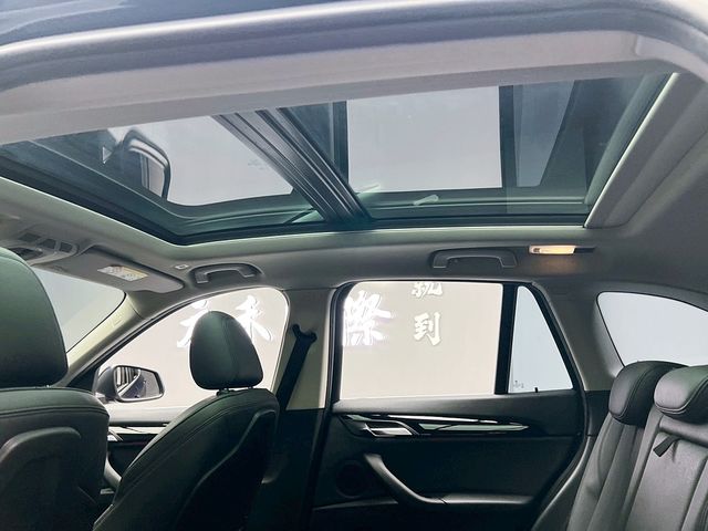 BMW寶馬 X1  第9張相片