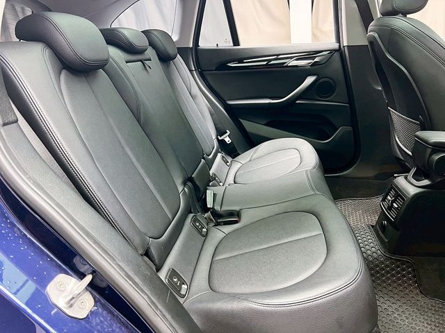 BMW寶馬 X1  第14張相片